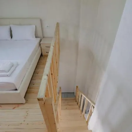 Nocleg ze śniadaniem Francesko 3*