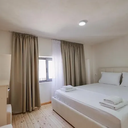 Francesko Bed & Breakfast Ksamil