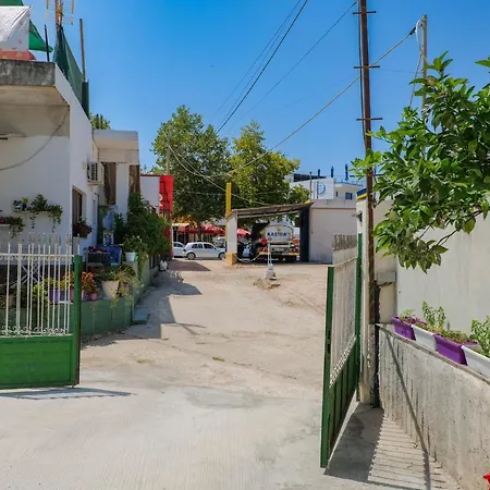 Bed & Breakfast Francesko Ksamil