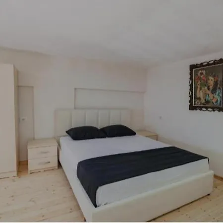 Francesko Bed & Breakfast Ksamil