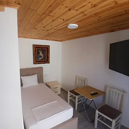 Francesko Ksamil