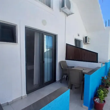 Bed & Breakfast Francesko Ksamil