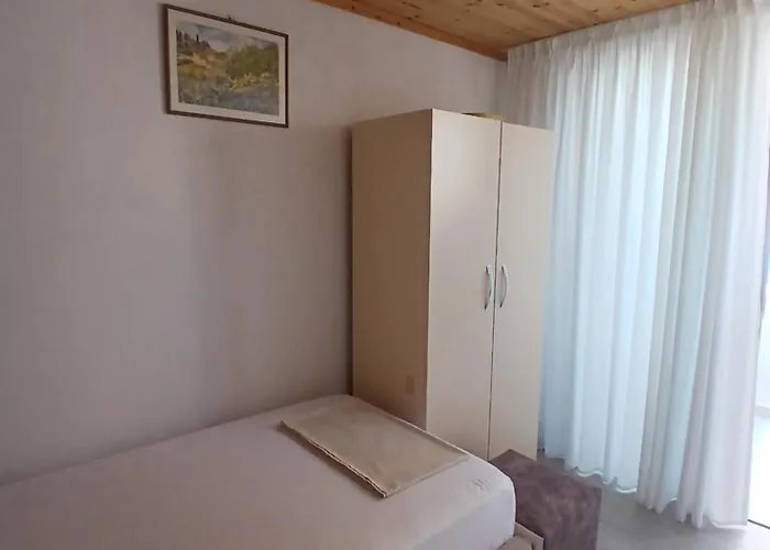 Francesko Bed and breakfast 3*