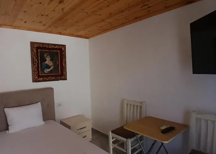 Bed and breakfast Francesko Ksamil